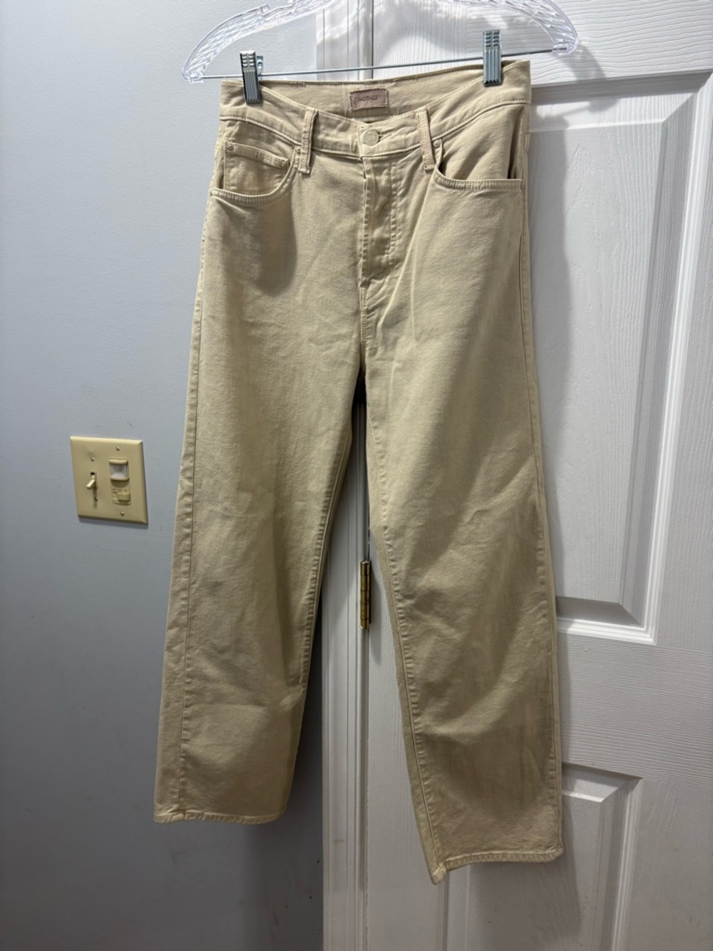 MOTHER The Ditcher Crop Jeans in Chalk It Up Size 25